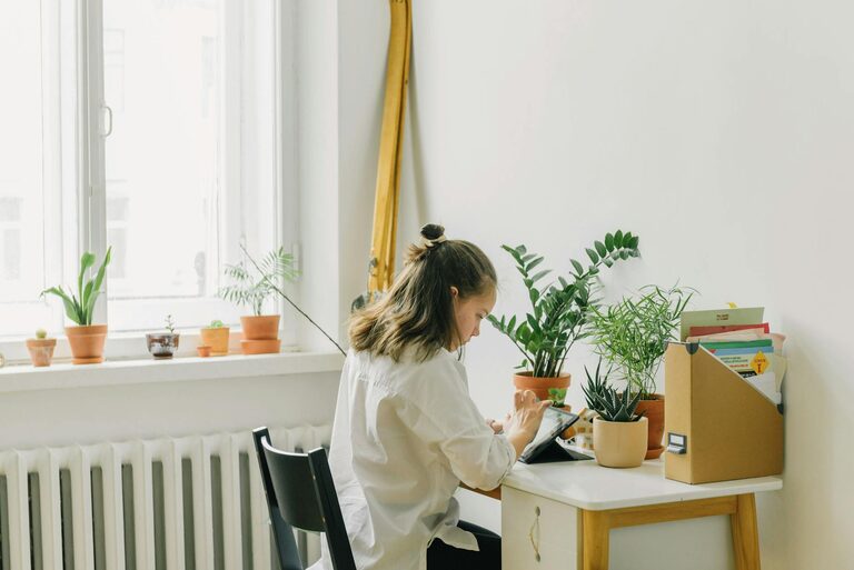Simple Tips to Create a Relaxing Home Workspace for Better Productivity